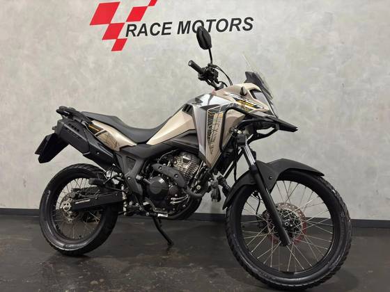 HONDA XRE 300 SAHARA ADVENTURE 